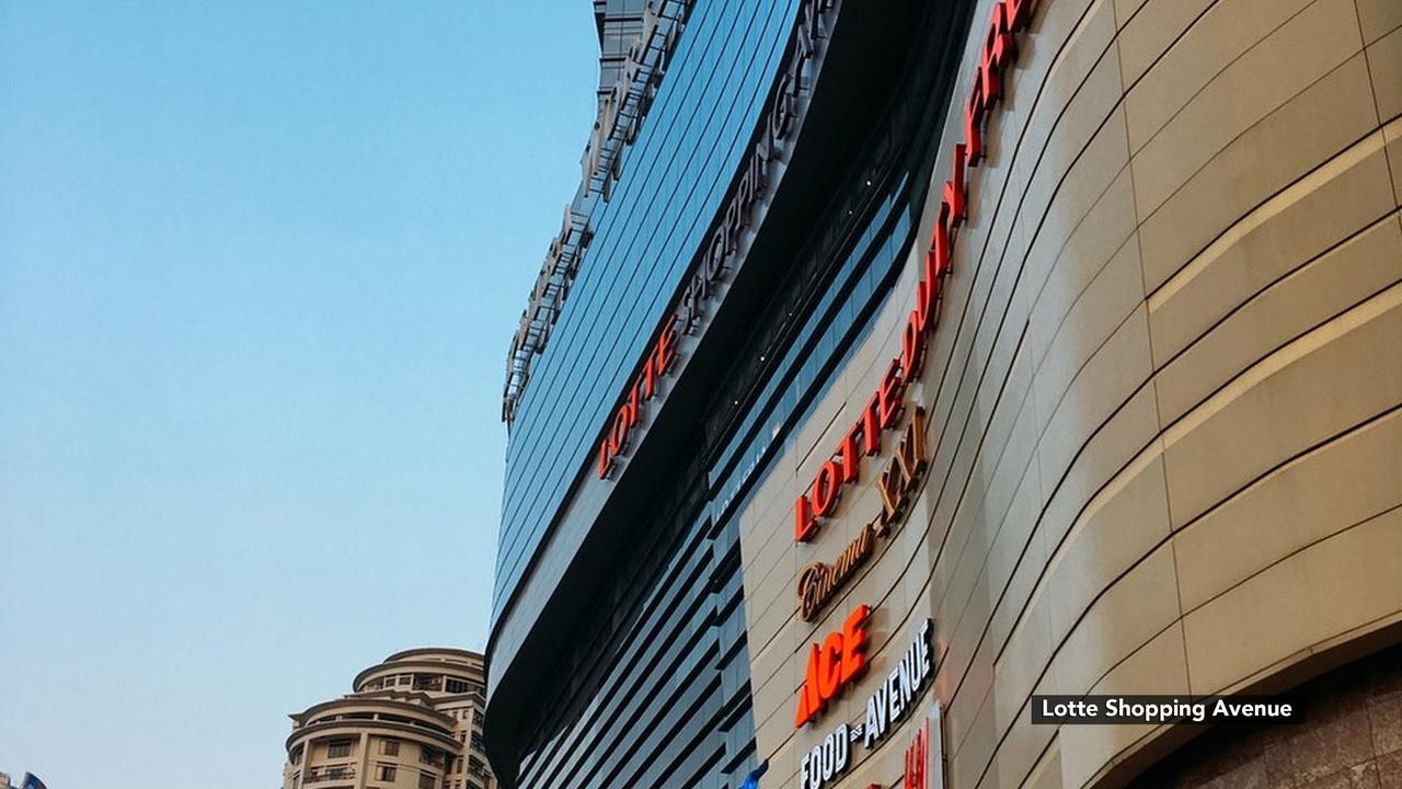 Zen Premium Sampoerna Strategic Square Hotel Jakarta Luaran gambar