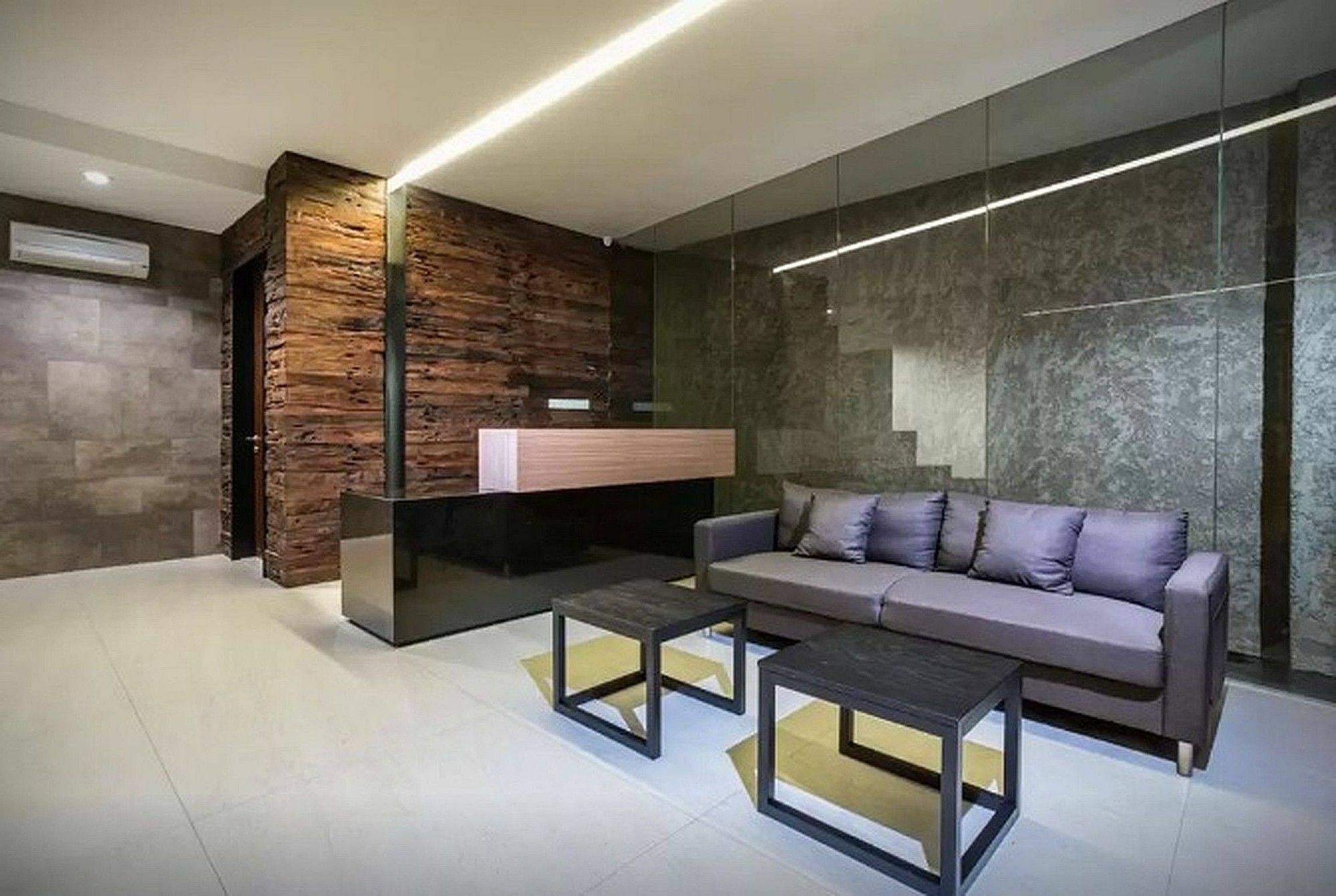 Zen Premium Sampoerna Strategic Square Hotel Jakarta Luaran gambar